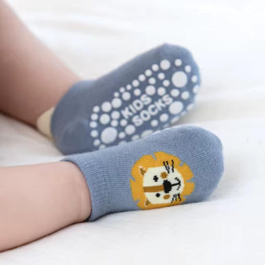 Baby Booties Socks – Lion Pattern | Non-Slip &amp; Cozy